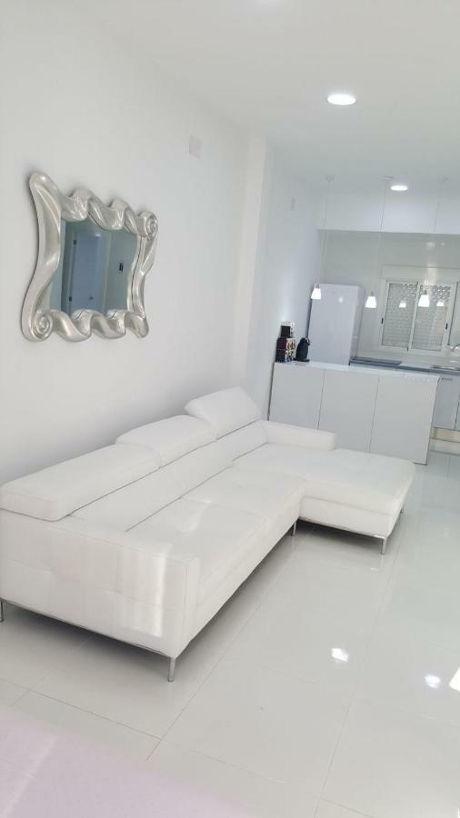 White Apartment Alicante Zewnętrze zdjęcie