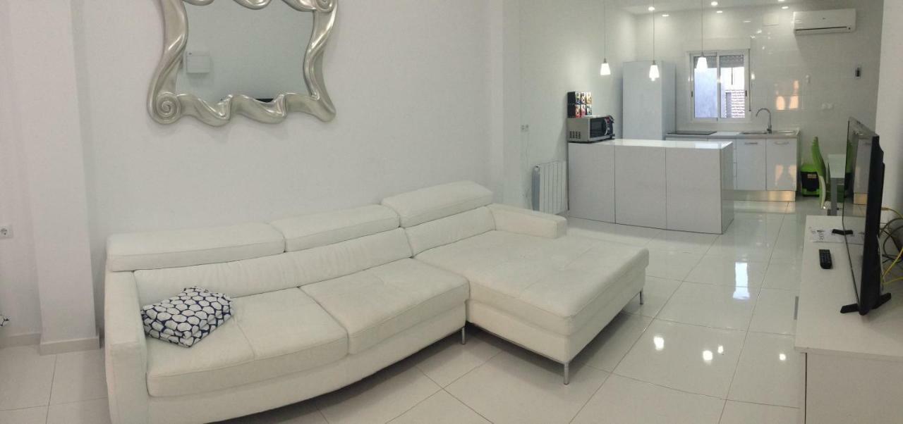 White Apartment Alicante Zewnętrze zdjęcie